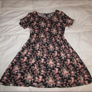 Forever 21 Black Floral Dress